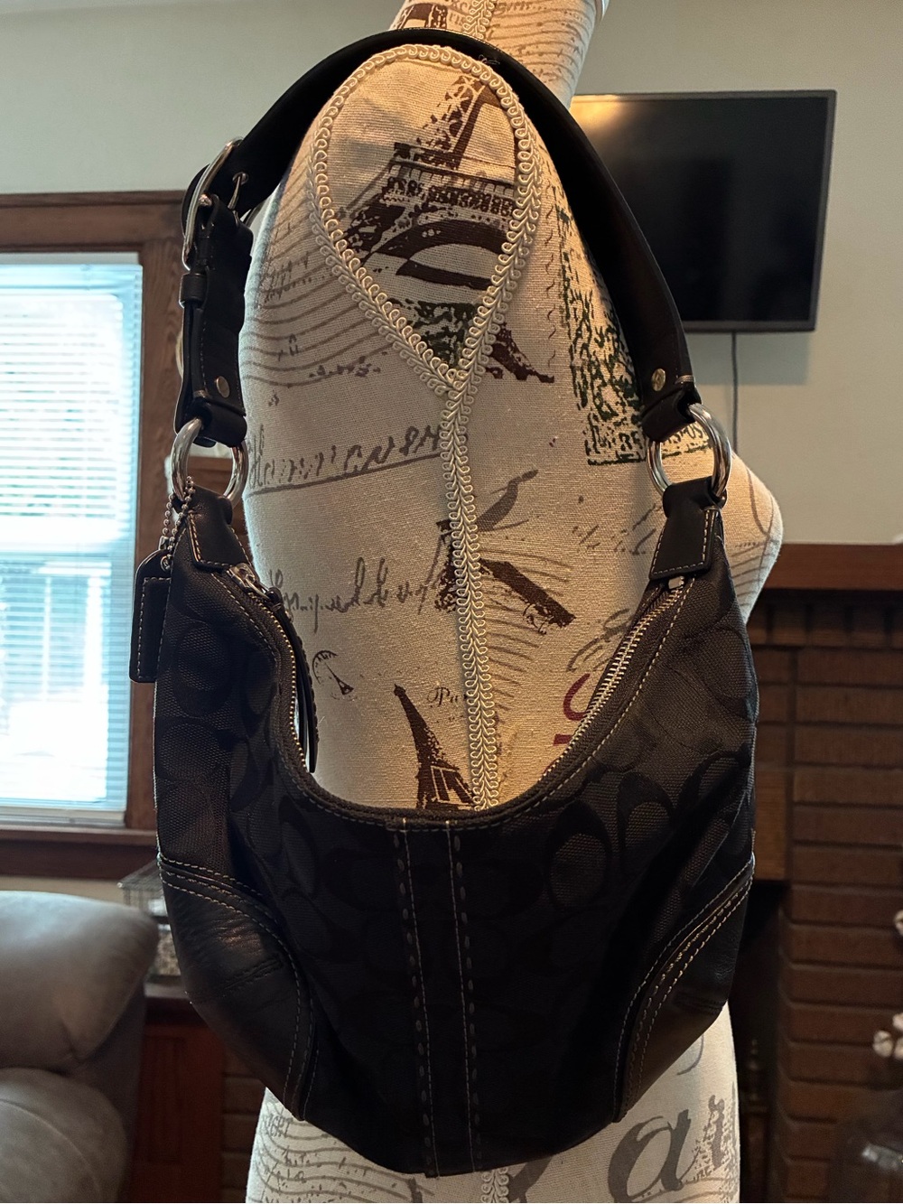 Vintage Coach Signature Black C Hobo Shoulder Bag